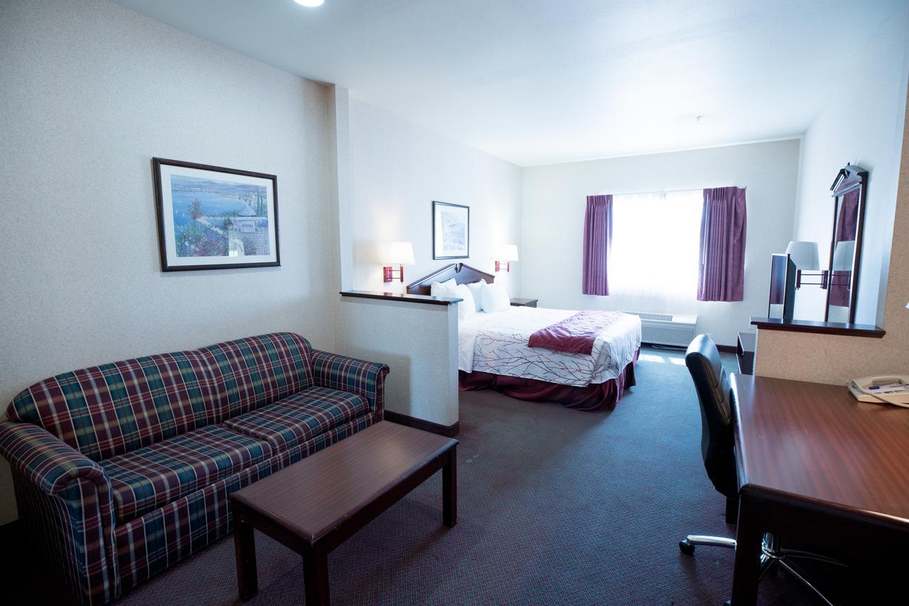 Portland Suites Airport East Fairview Luaran gambar