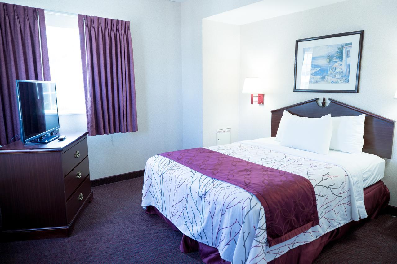 Portland Suites Airport East Fairview Luaran gambar