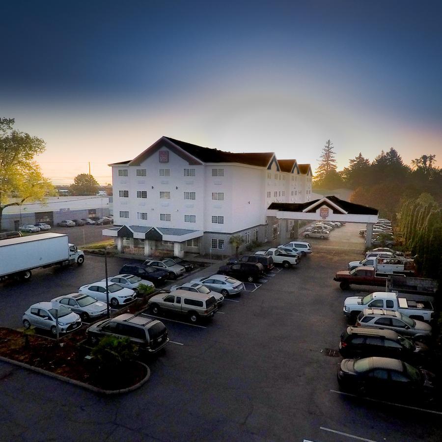 Portland Suites Airport East Fairview Luaran gambar