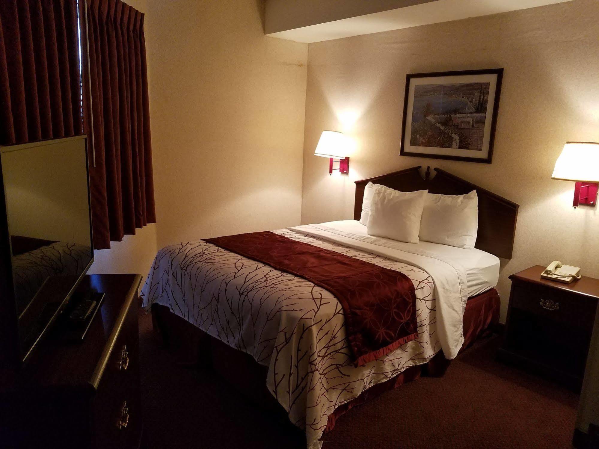 Portland Suites Airport East Fairview Luaran gambar