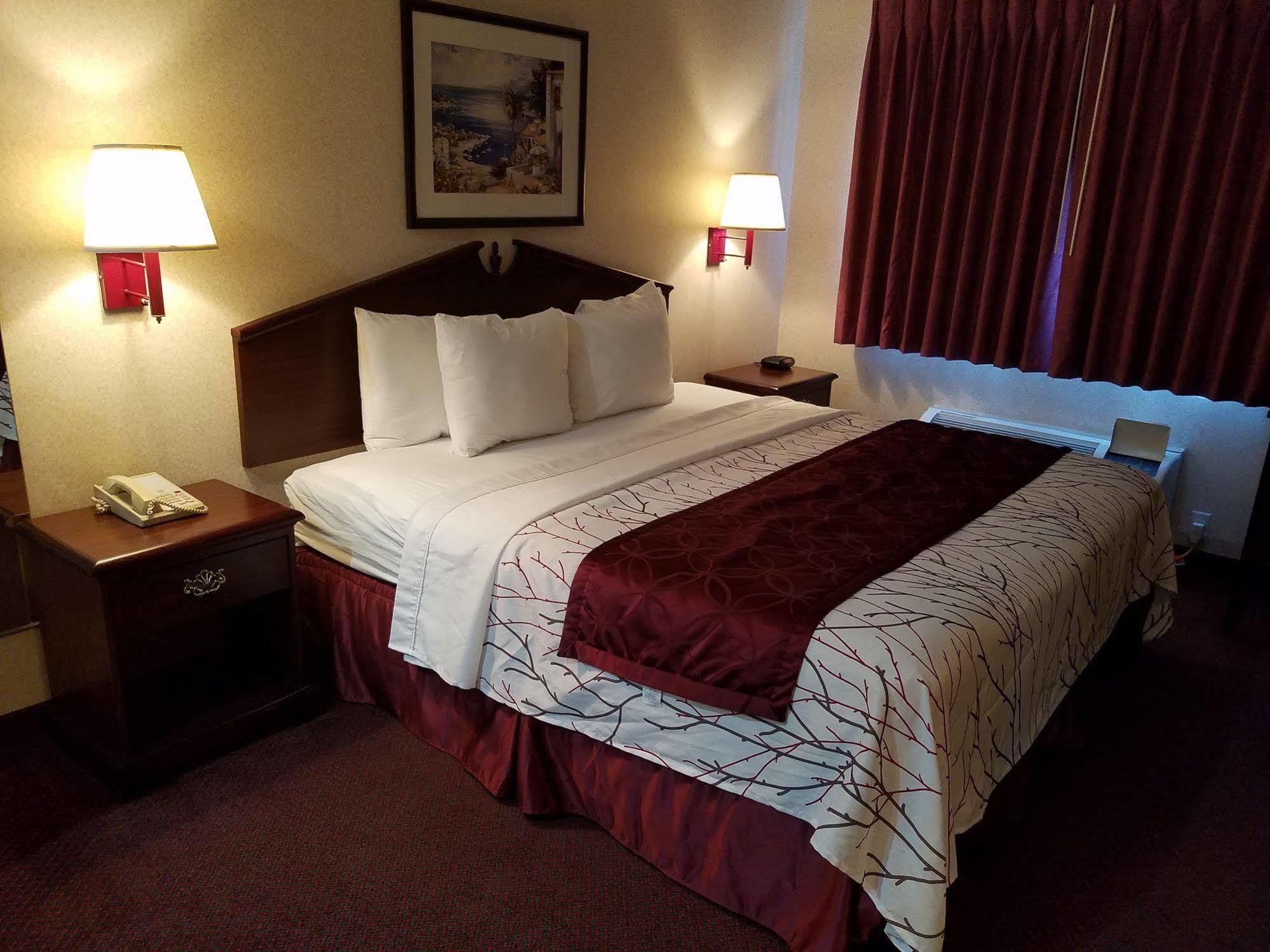 Portland Suites Airport East Fairview Luaran gambar